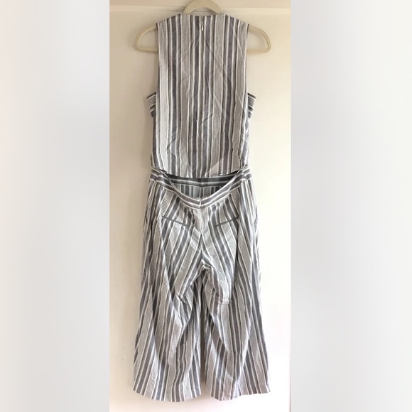 Intermix Gwen Soft Cotton Gray Striped Cropped Cutout Jumpsuit XS - Picture 7 of 9